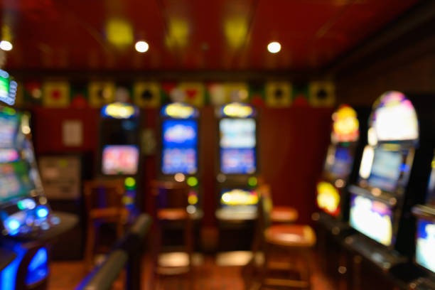 hp77 mobile app interface showing live casino lobby with blackjack and roulette tables